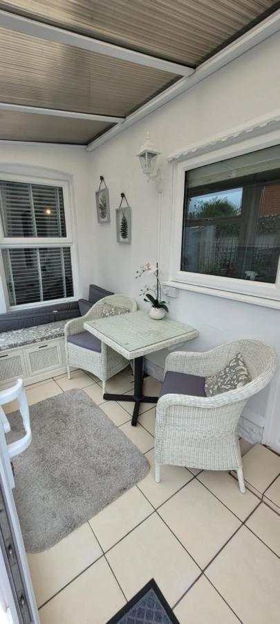 Caister Cottage, Beach 1 Minute Walk Away Exterior foto