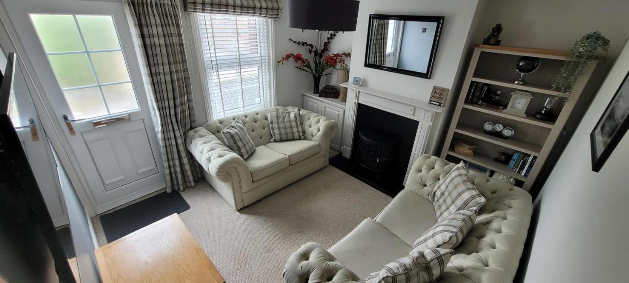 Caister Cottage, Beach 1 Minute Walk Away Exterior foto